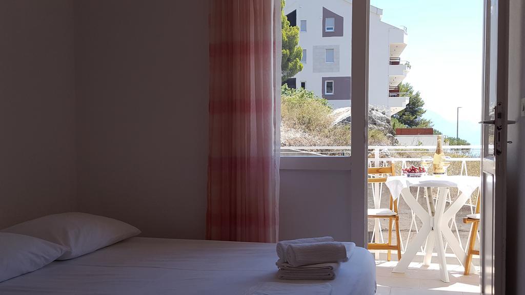 Apartments Zara Mimice Exterior photo